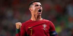Cristiano Ronaldo xứng đáng với vị trí top 10 cầu thủ giỏi Euro 2024