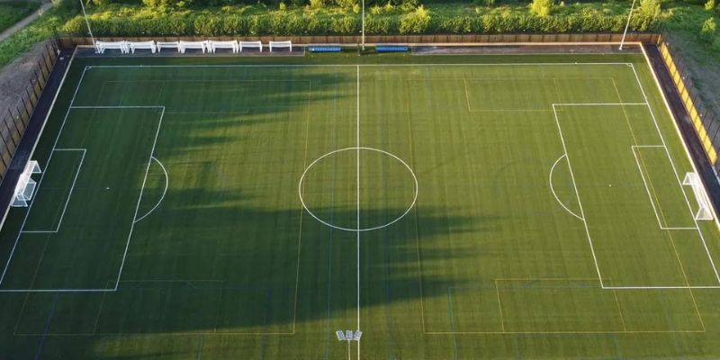 Kích thước sân bóng đá 7 người chuẩn hiện nay
